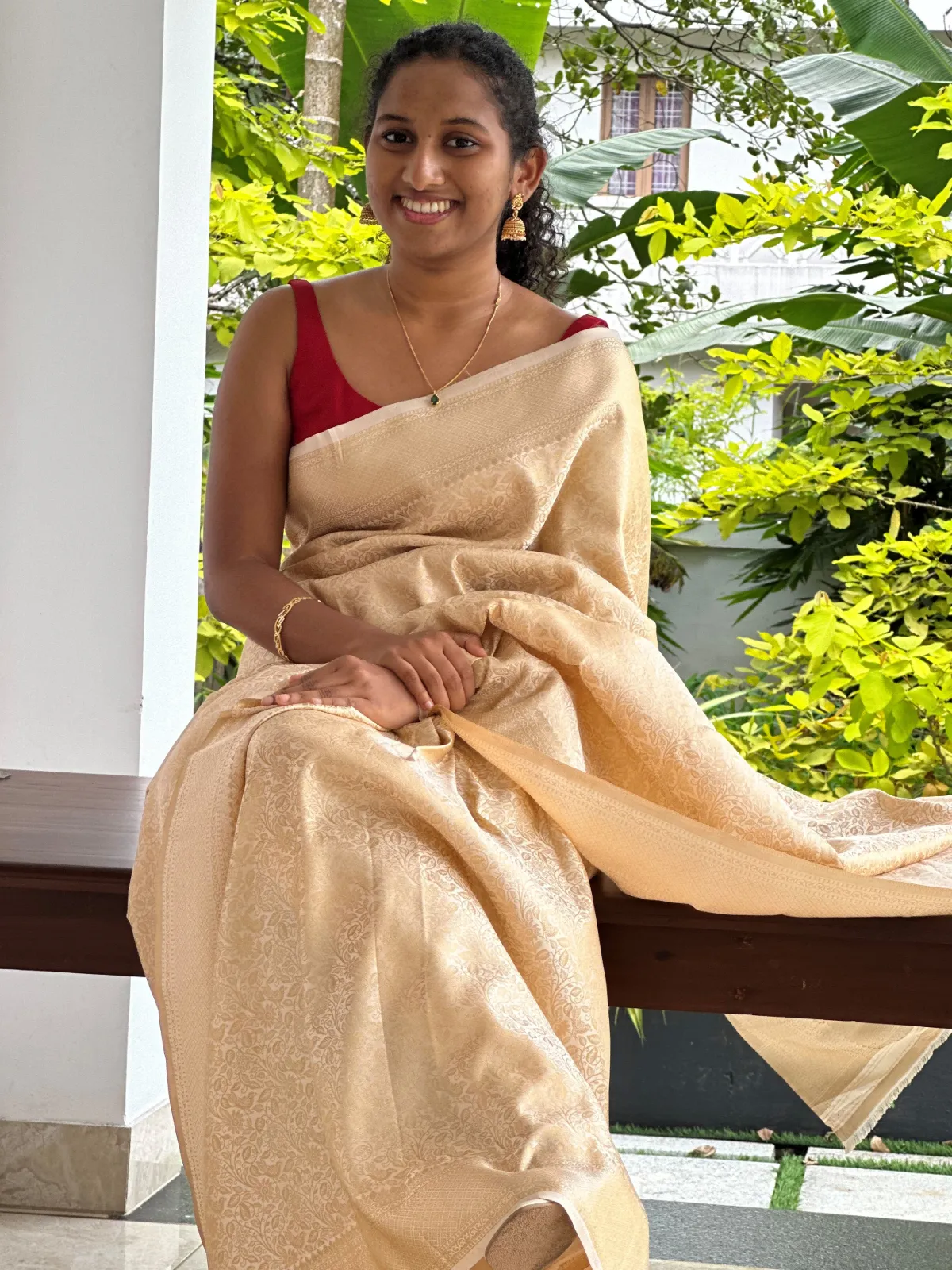 Cream Color Banarasi Semi Katan Silk Saree Pbg005 1